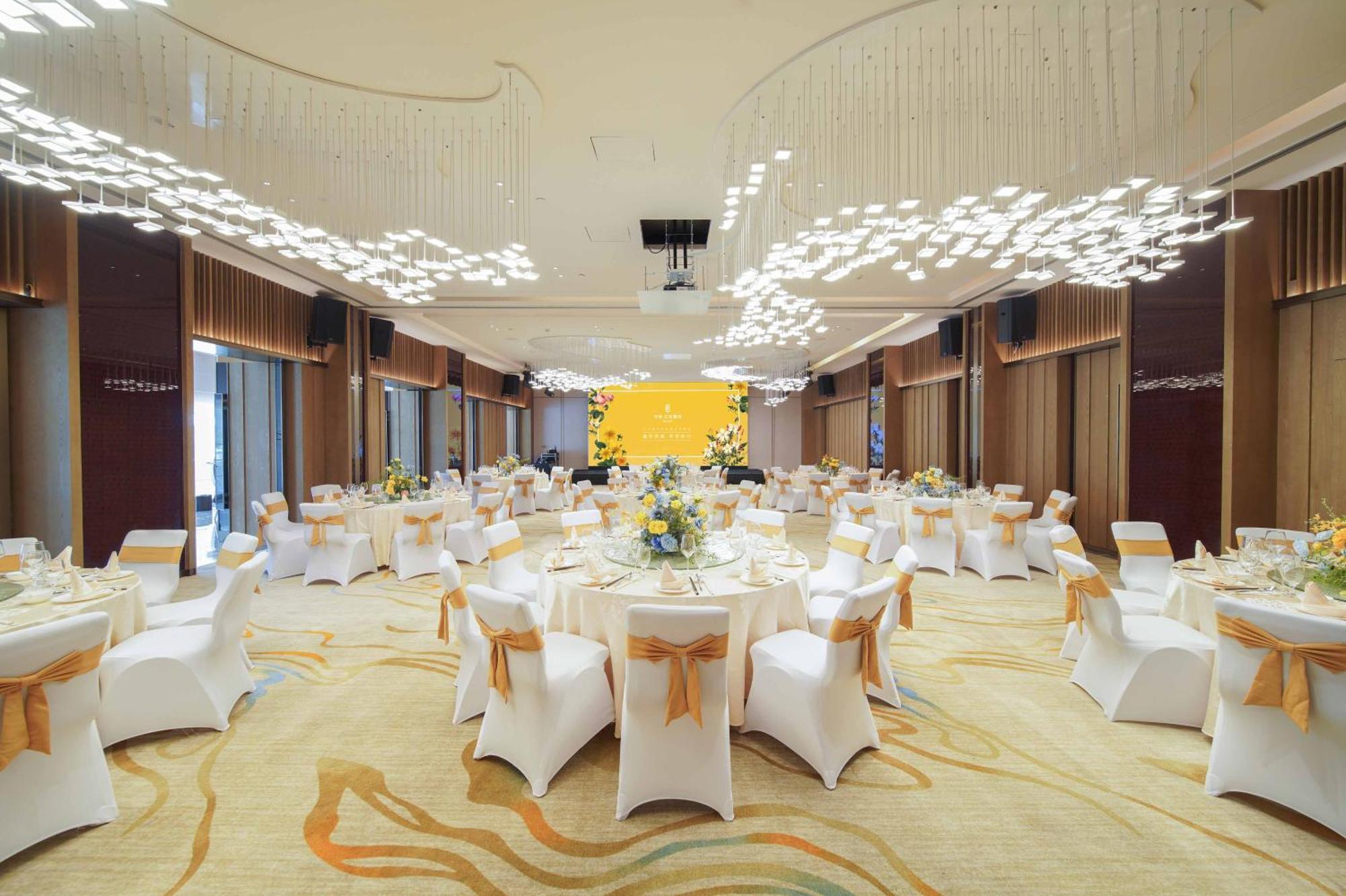 Imperial Traders Elong Hotel Guangzhou Exteriör bild