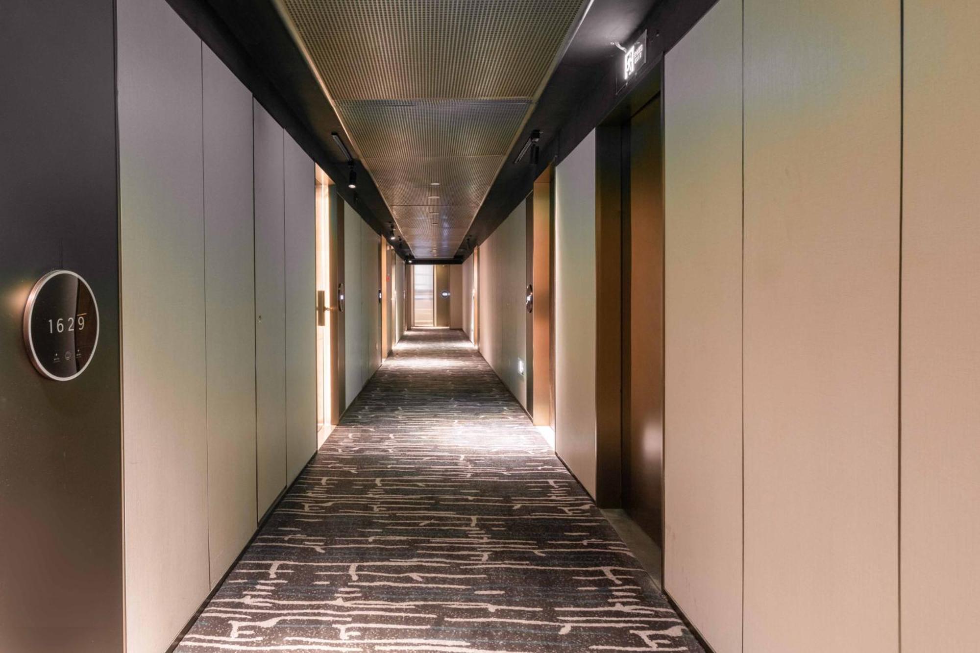 Imperial Traders Elong Hotel - Free Shuttle Bus To Canton Fair Complex & Overseas Buyer Registration Services Exteriör bild