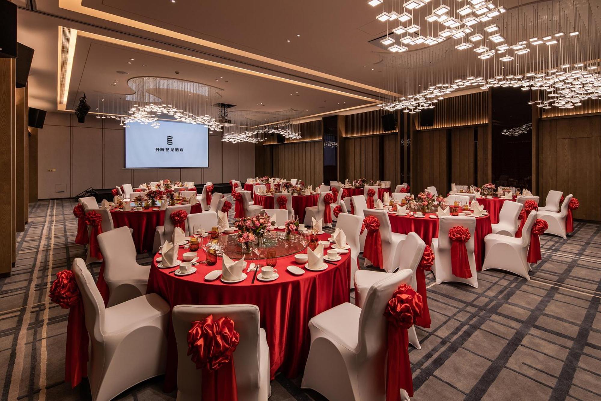 Imperial Traders Elong Hotel Guangzhou Exteriör bild